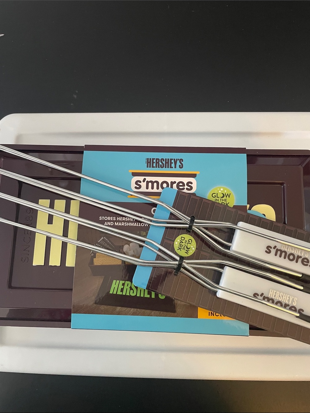 Hersheys S'mores Set for 2 w Storage Case & Skewers glows in the dark NWT